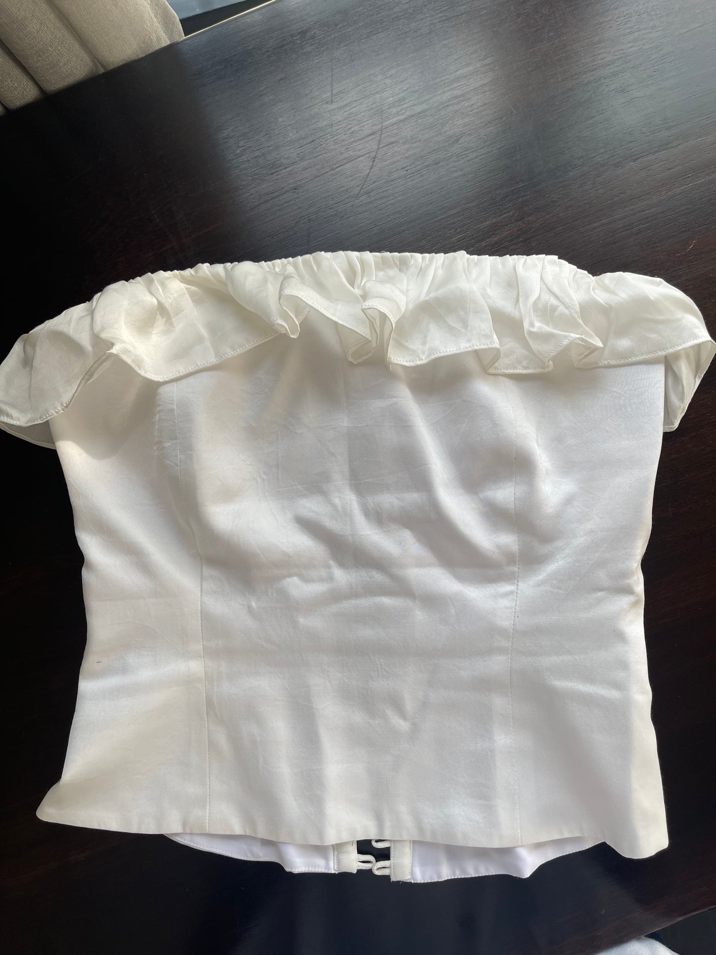 Ruffled corset - White