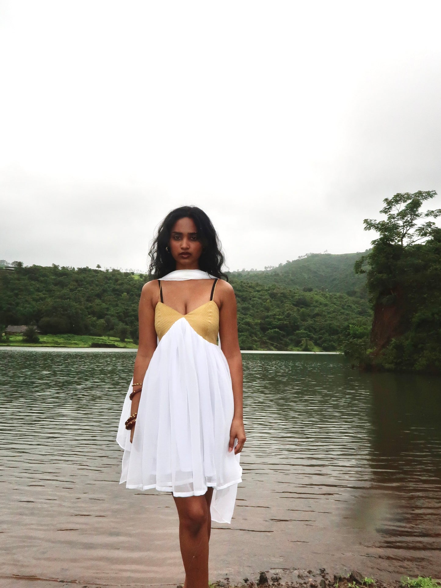 Maui dress - gold and white